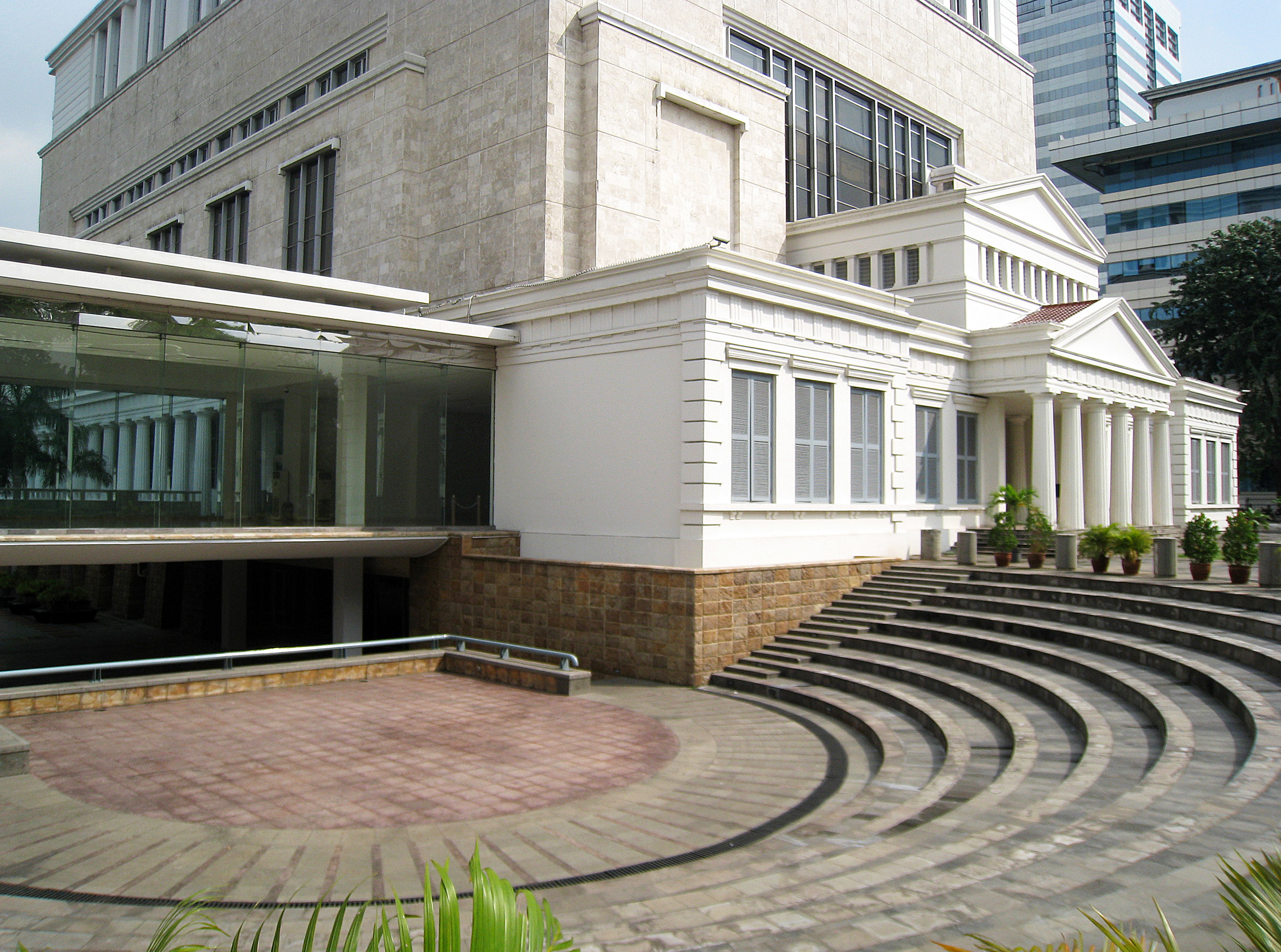 Sneak Peek Inside Museum Nasional